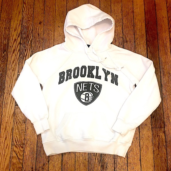 brooklyn nets sweatshirt